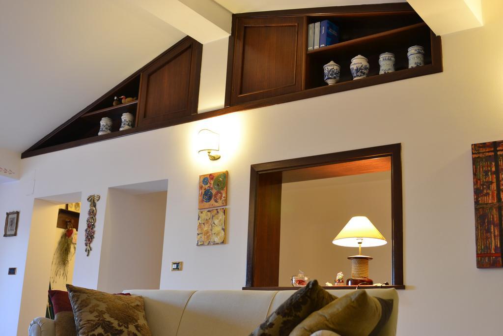 Vacanze Al Mare Patrizia'S Sweet Home Terme Vigliatore Rum bild